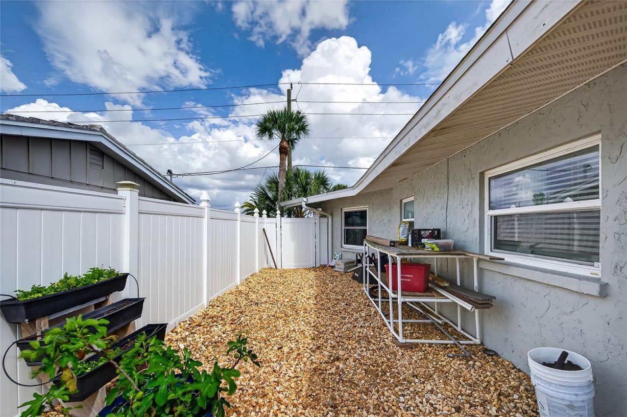 1660 La Gorce Drive , Venice, FL 34293 Photo