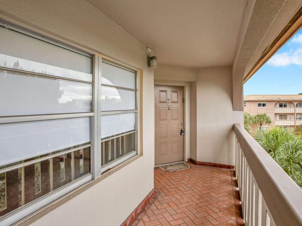 1605 Abaco Drive, Unit M4, Coconut Creek, FL 33066