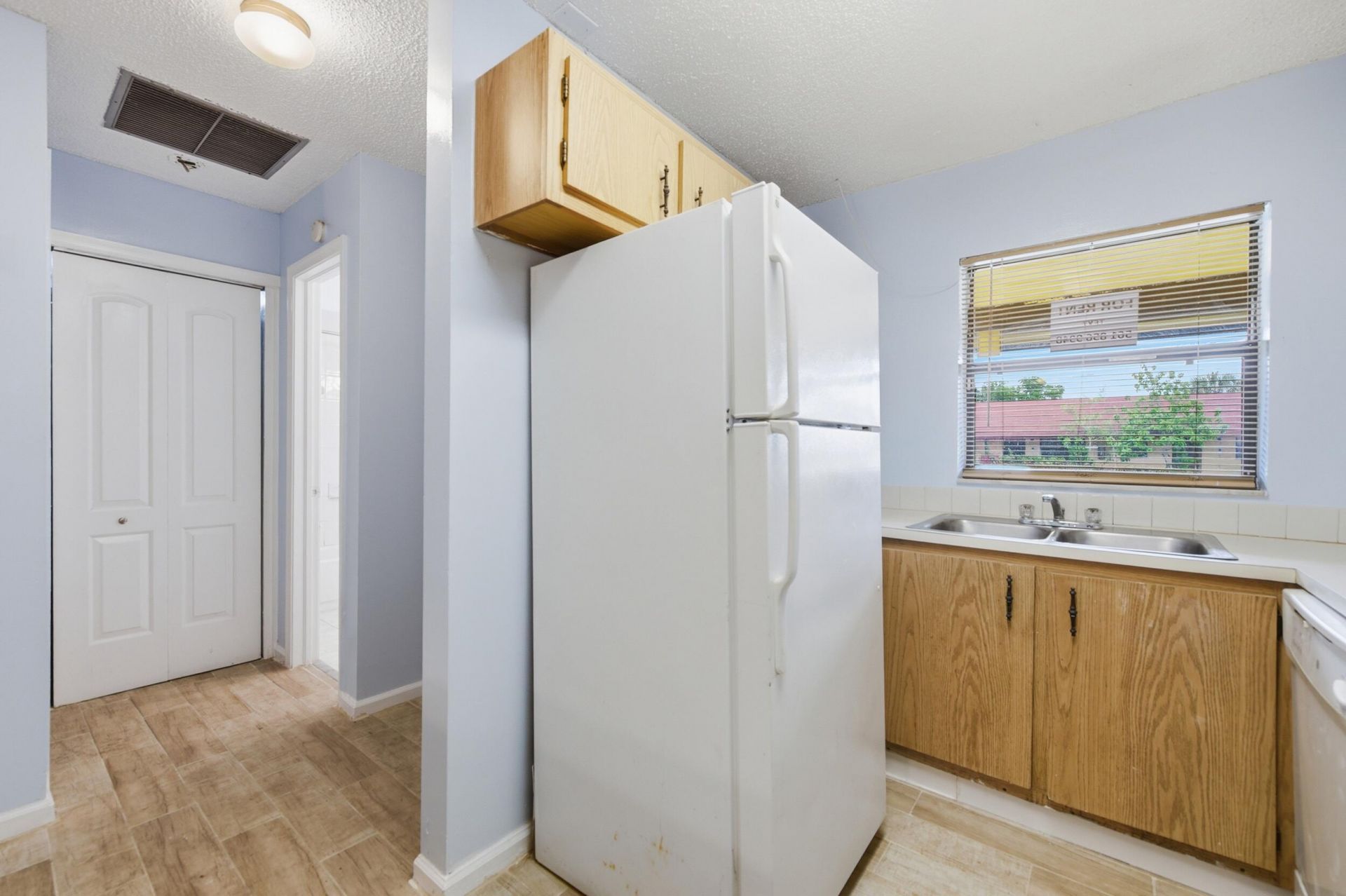 506 Glenwood Drive, West Palm Beach, FL 33415 Photo