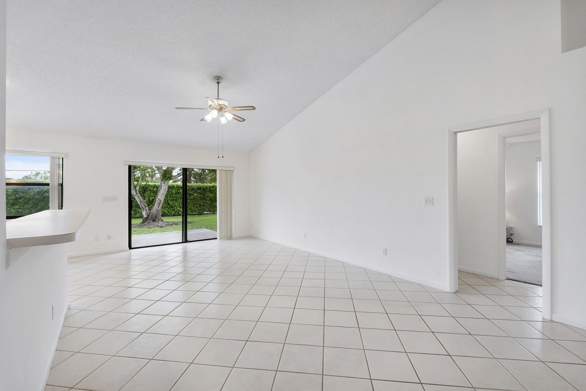 9561 N Orchard Circle, Davie, FL 33328 Photo