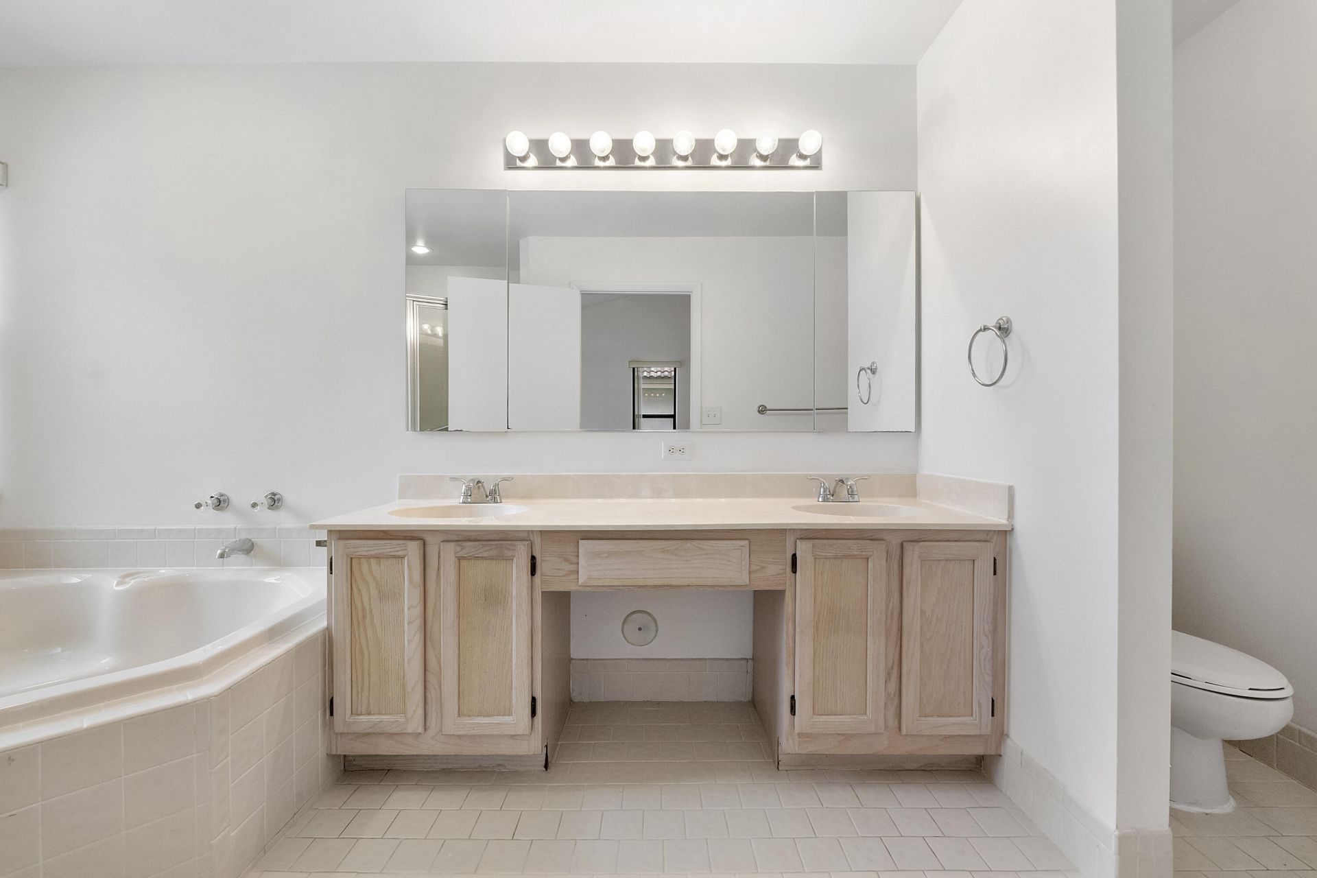 9561 N Orchard Circle, Davie, FL 33328 Photo