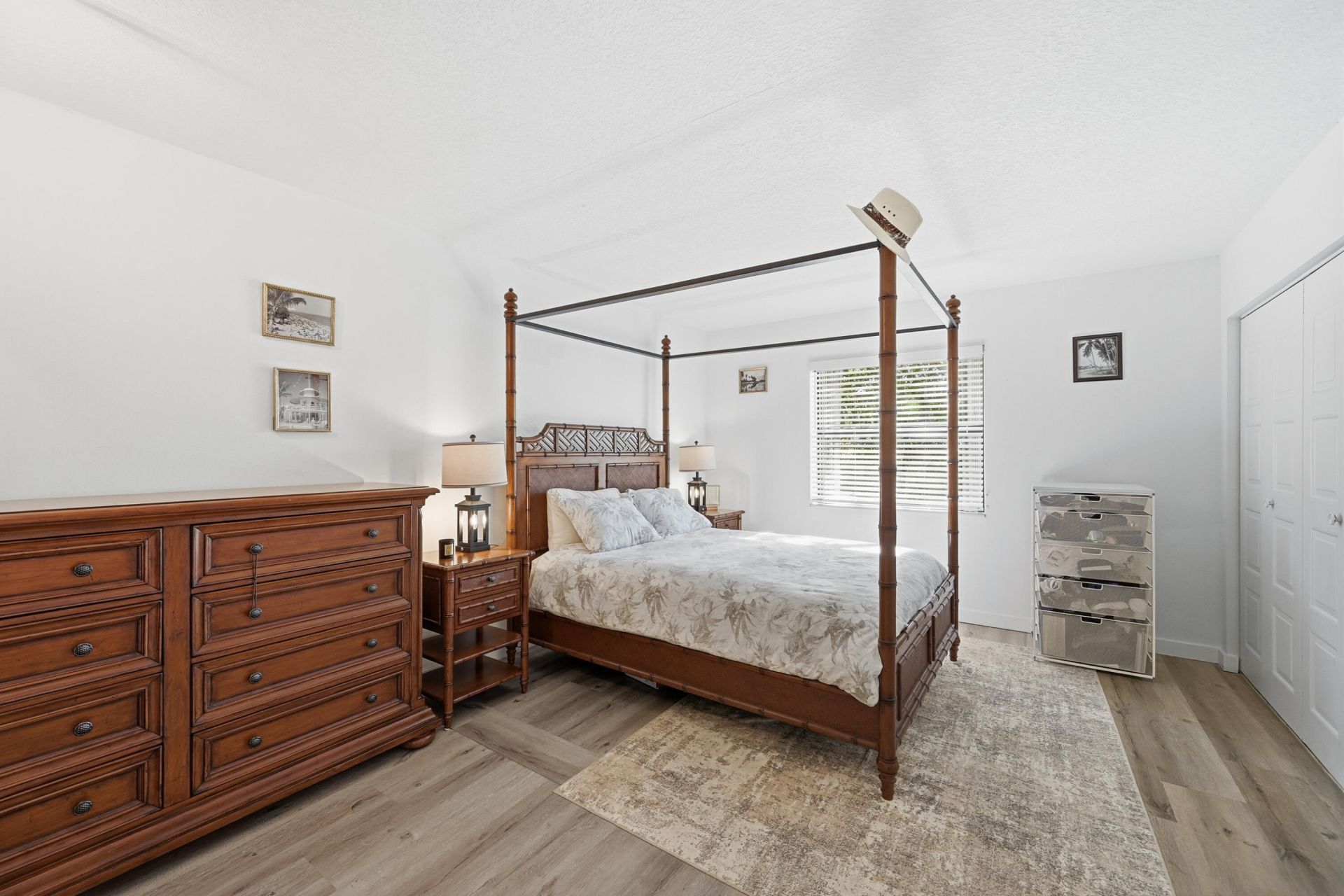 6755 W Broward Boulevard, Unit 304, Plantation, FL 33317 Photo