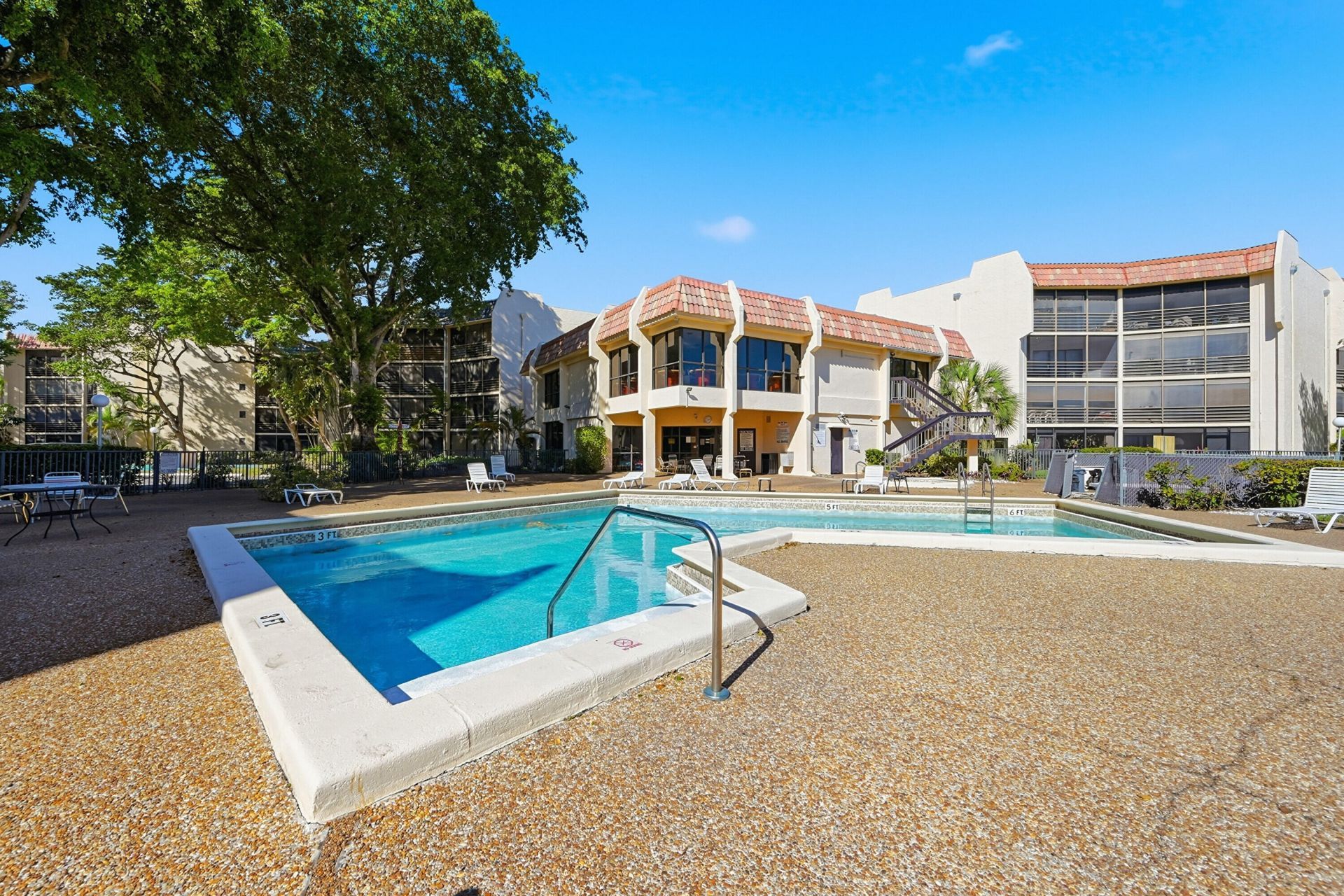 6755 W Broward Boulevard, Unit 304, Plantation, FL 33317 Photo