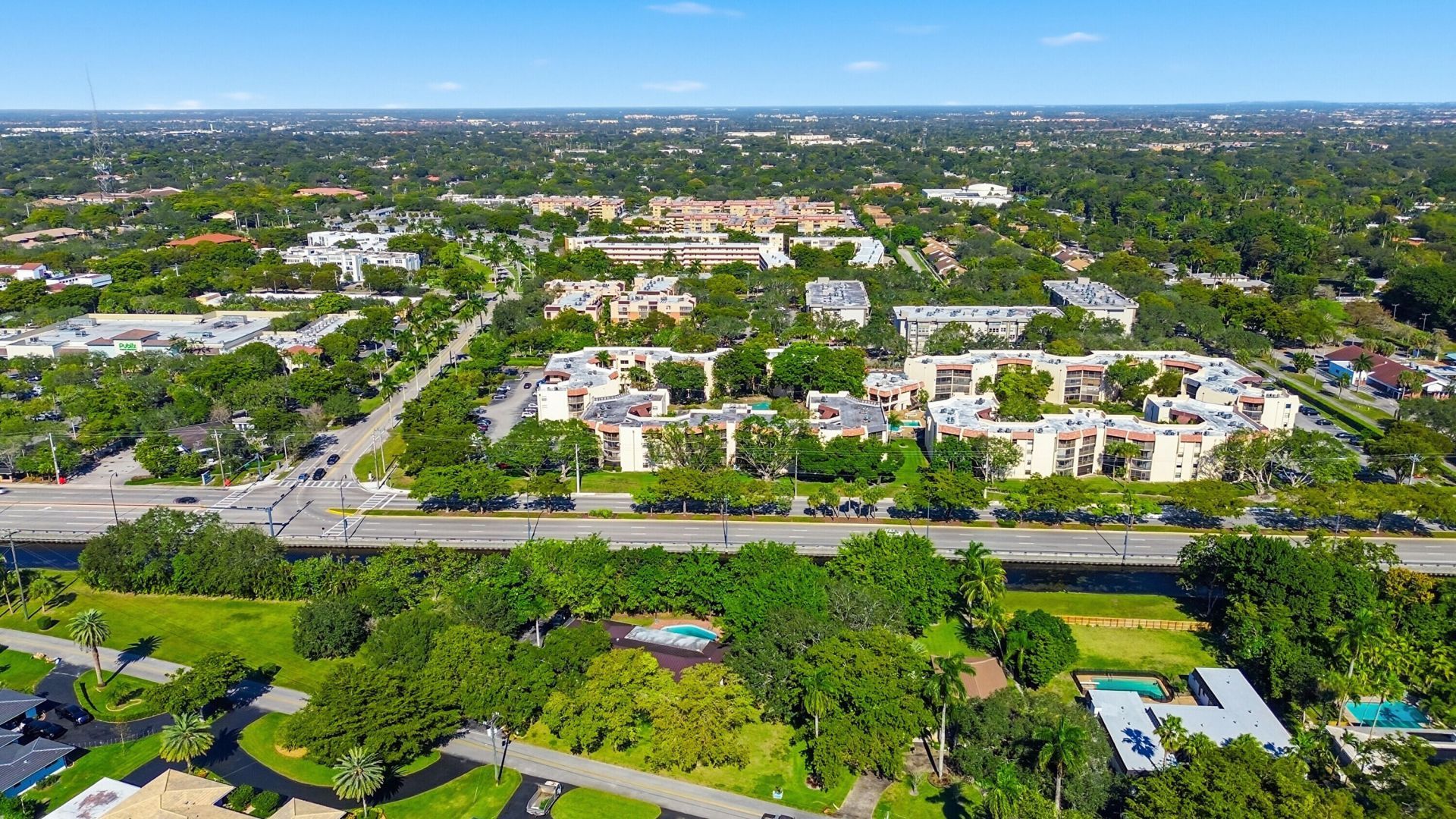 6755 W Broward Boulevard, Unit 304, Plantation, FL 33317 Photo