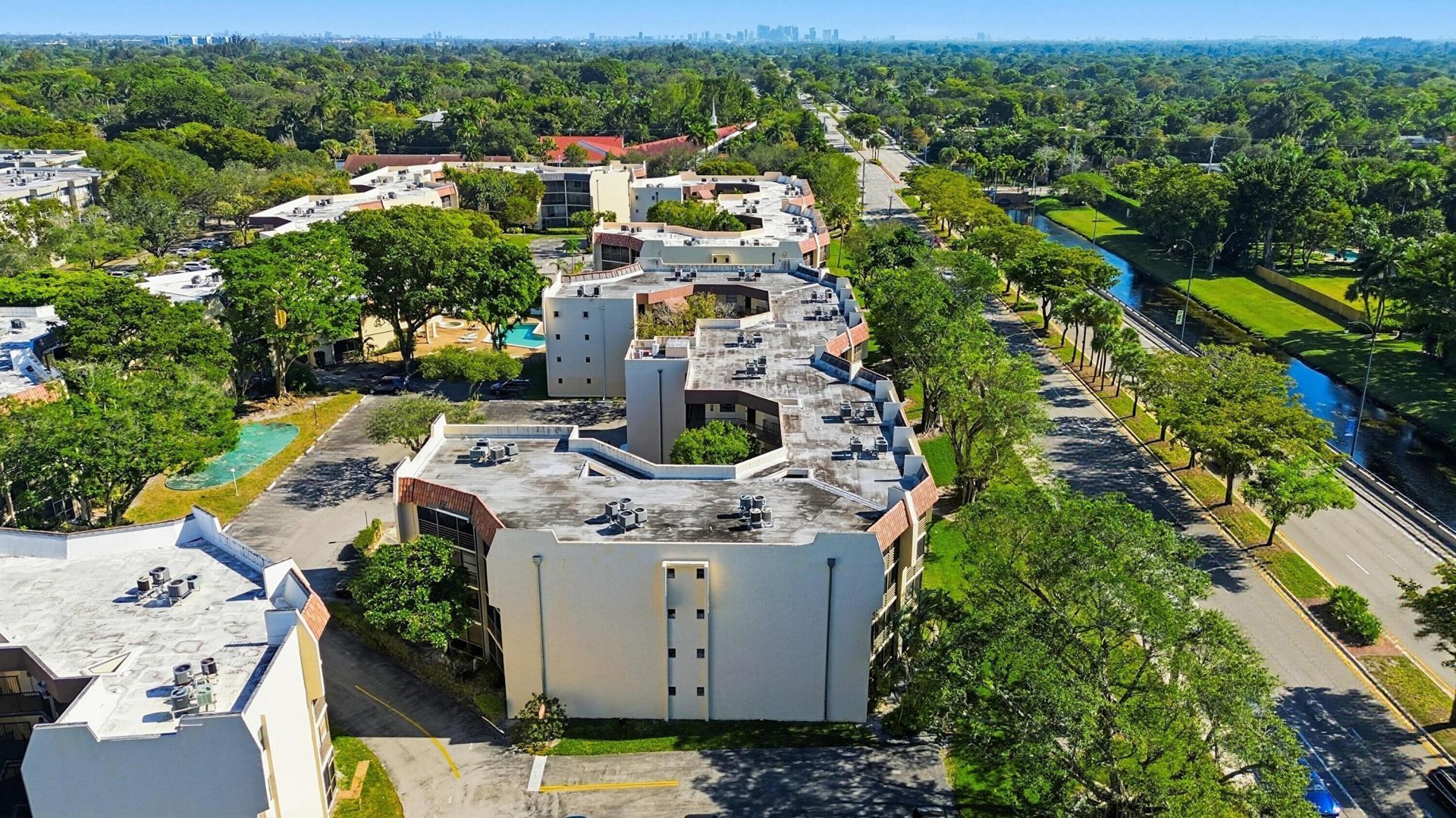 6755 W Broward Boulevard, Unit 304, Plantation, FL 33317 Photo