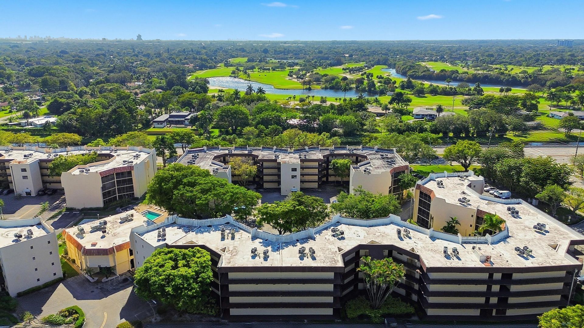 6755 W Broward Boulevard, Unit 304, Plantation, FL 33317 Photo