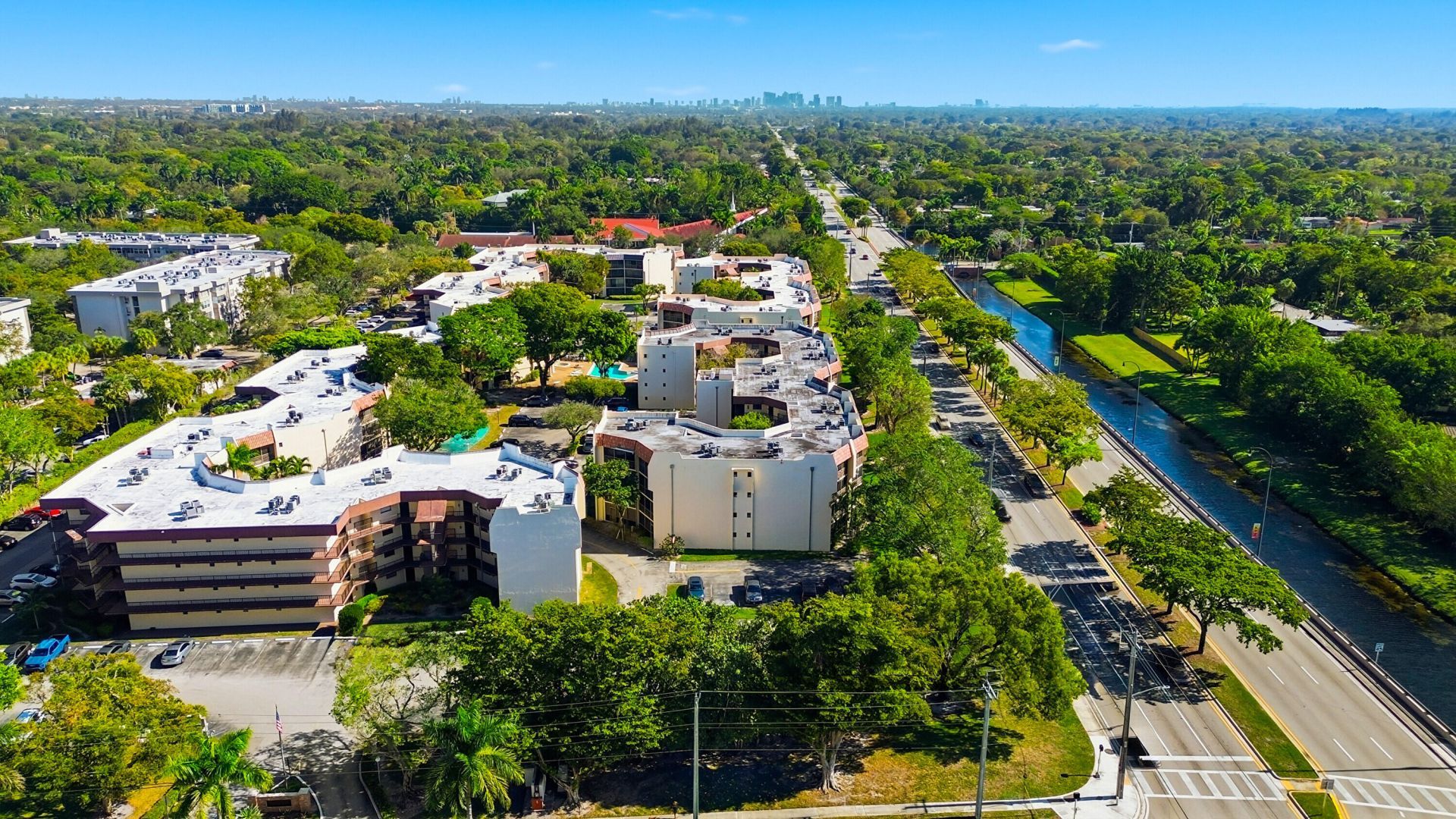 6755 W Broward Boulevard, Unit 304, Plantation, FL 33317 Photo