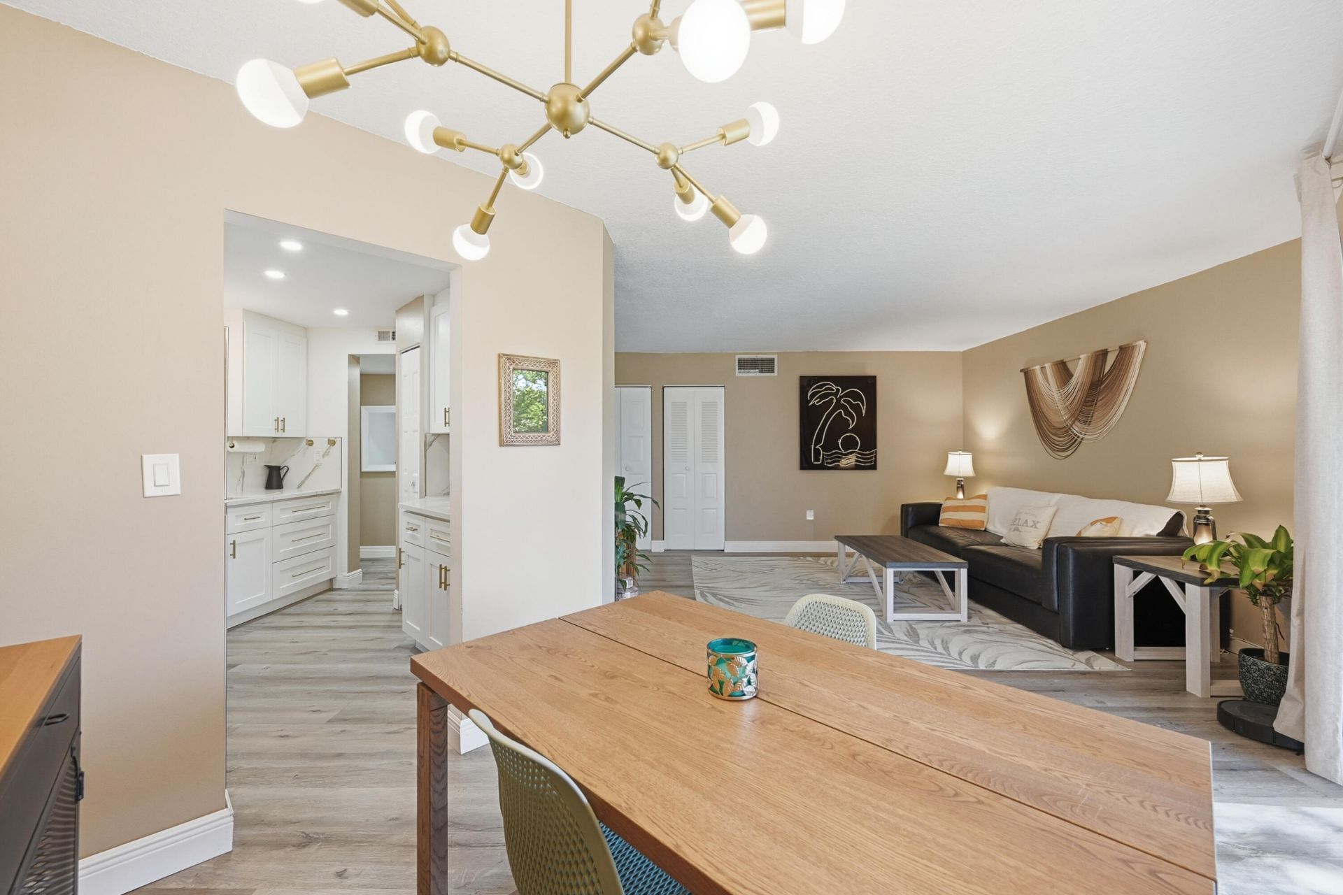 6755 W Broward Boulevard, Unit 304, Plantation, FL 33317 Photo