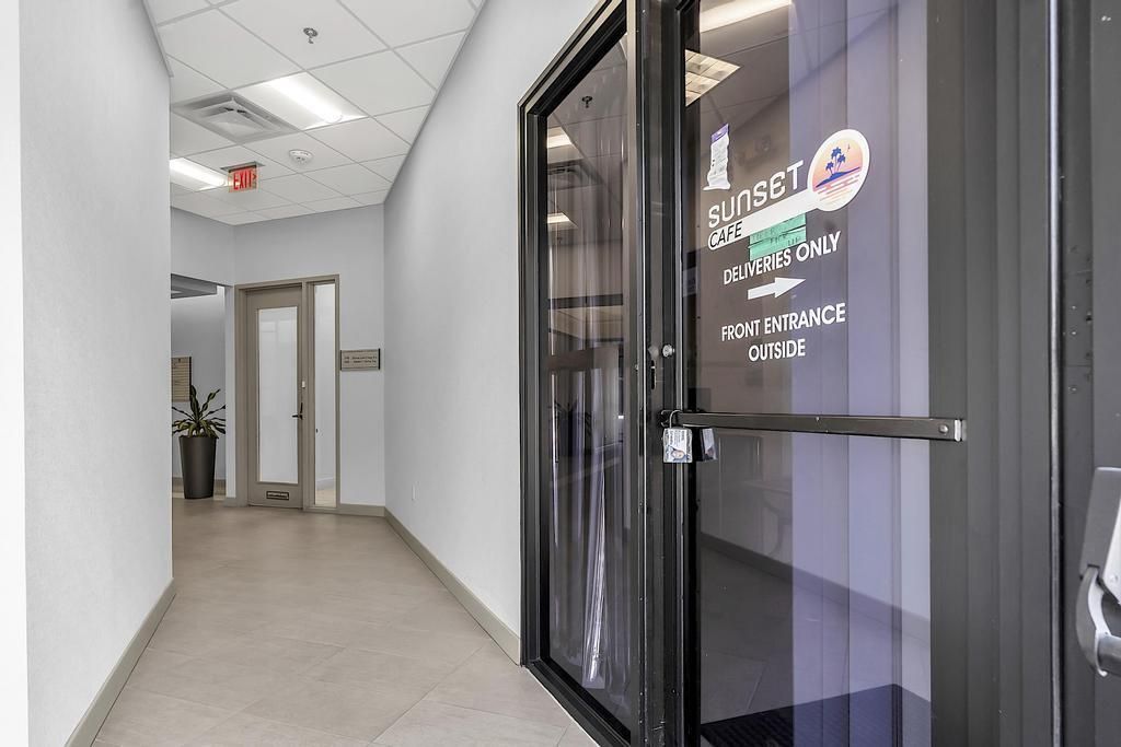 4800 N Federal Highway, Boca Raton, FL 33431 Photo