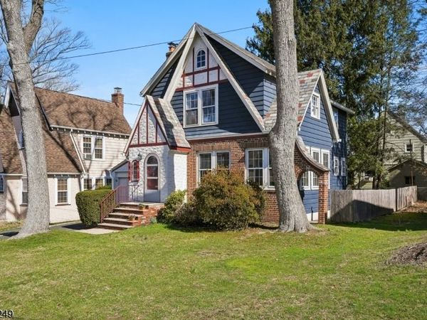 35 Broadview Ave, Maplewood, NJ 07040