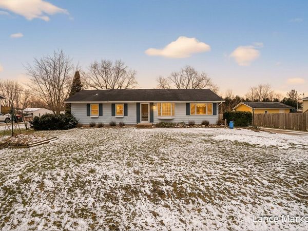 4162 Radstock Drive, Dorr, MI 49323