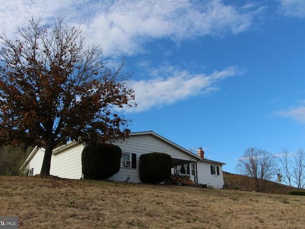 775 CORNER ROAD , CABINS, WV 26855