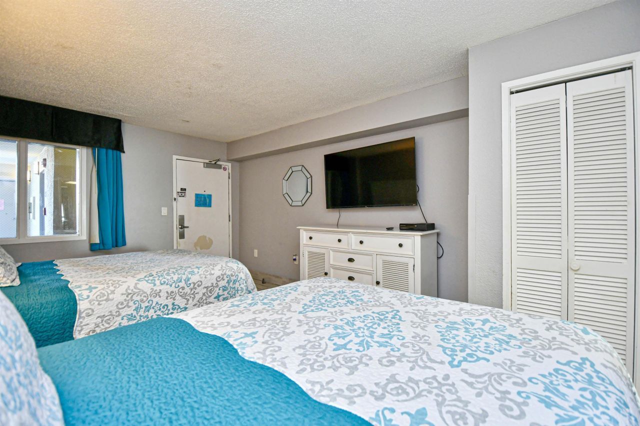 2401 S Ocean Blvd. Photo 15