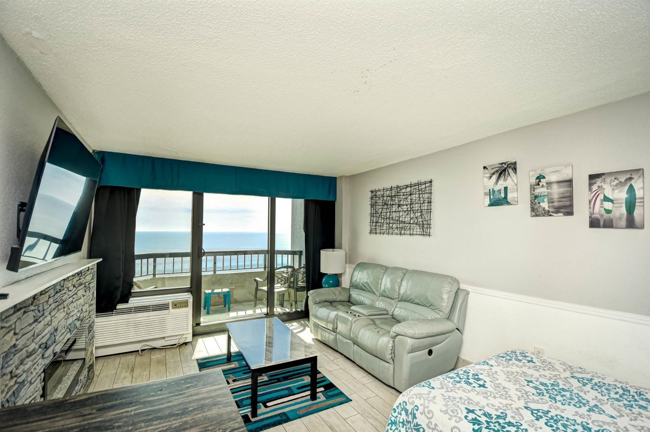 2401 S Ocean Blvd. Photo 4