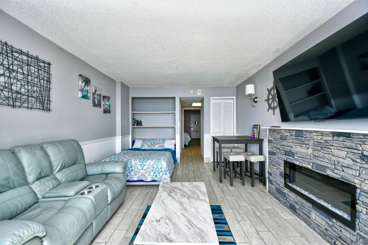 2401 S Ocean Blvd. Photo 6