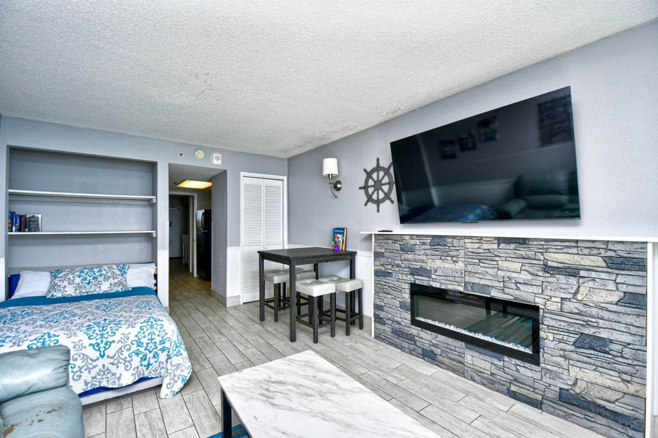 2401 S Ocean Blvd. Photo 7