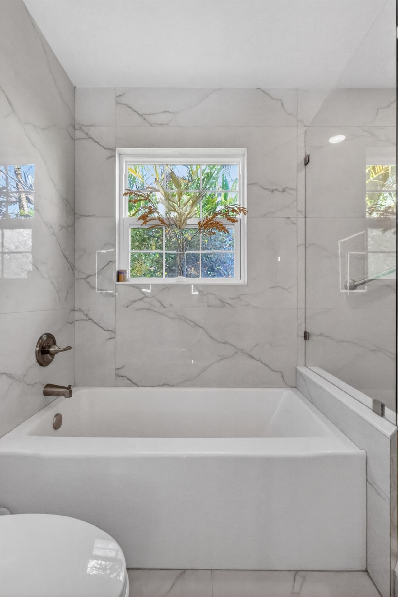 1950 NE 7th Street, Unit 105, Deerfield Beach, FL 33441 Photo