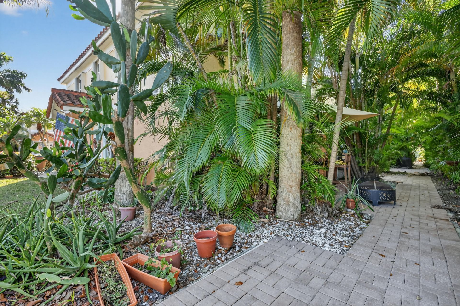1950 NE 7th Street, Unit 105, Deerfield Beach, FL 33441 Photo