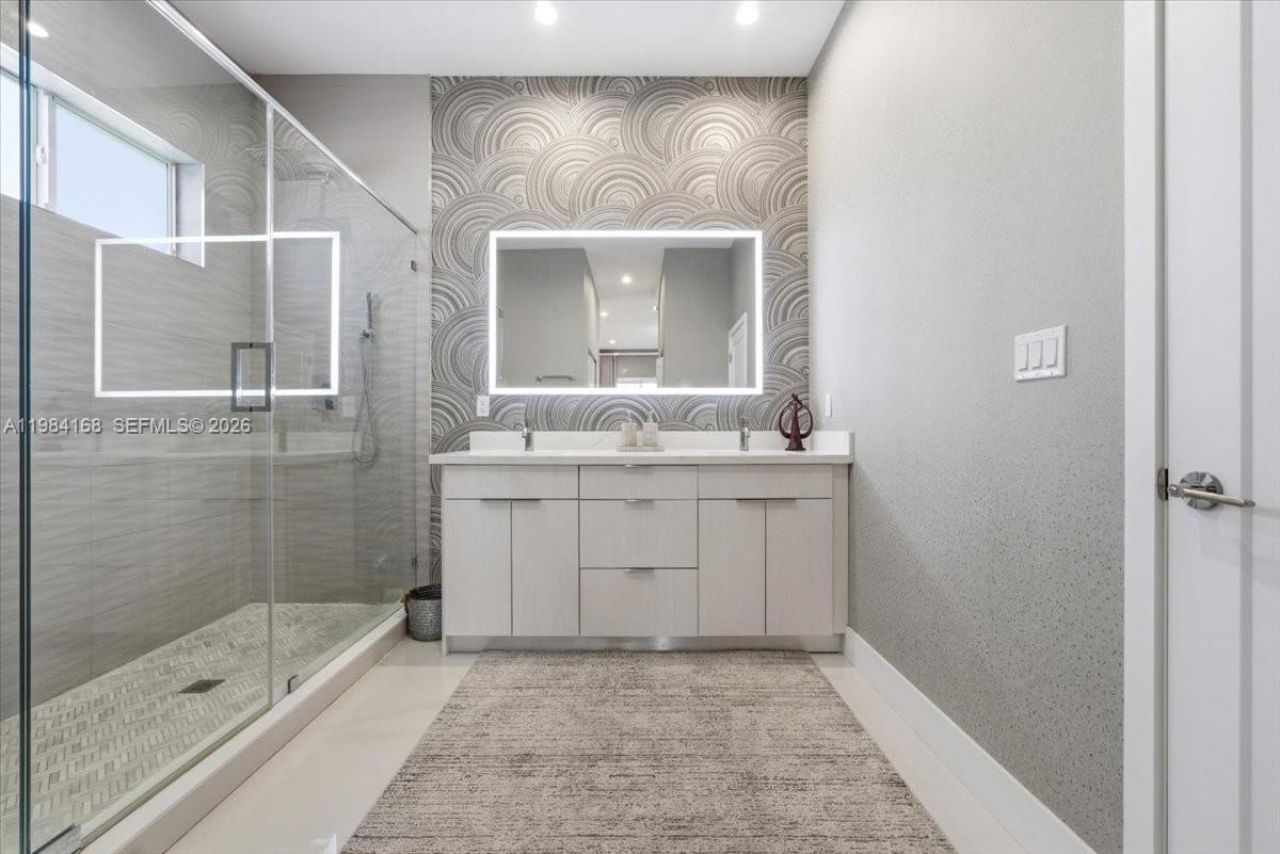 21205 Ingraham Ave Rd , Cutler Bay, FL 33189 Photo