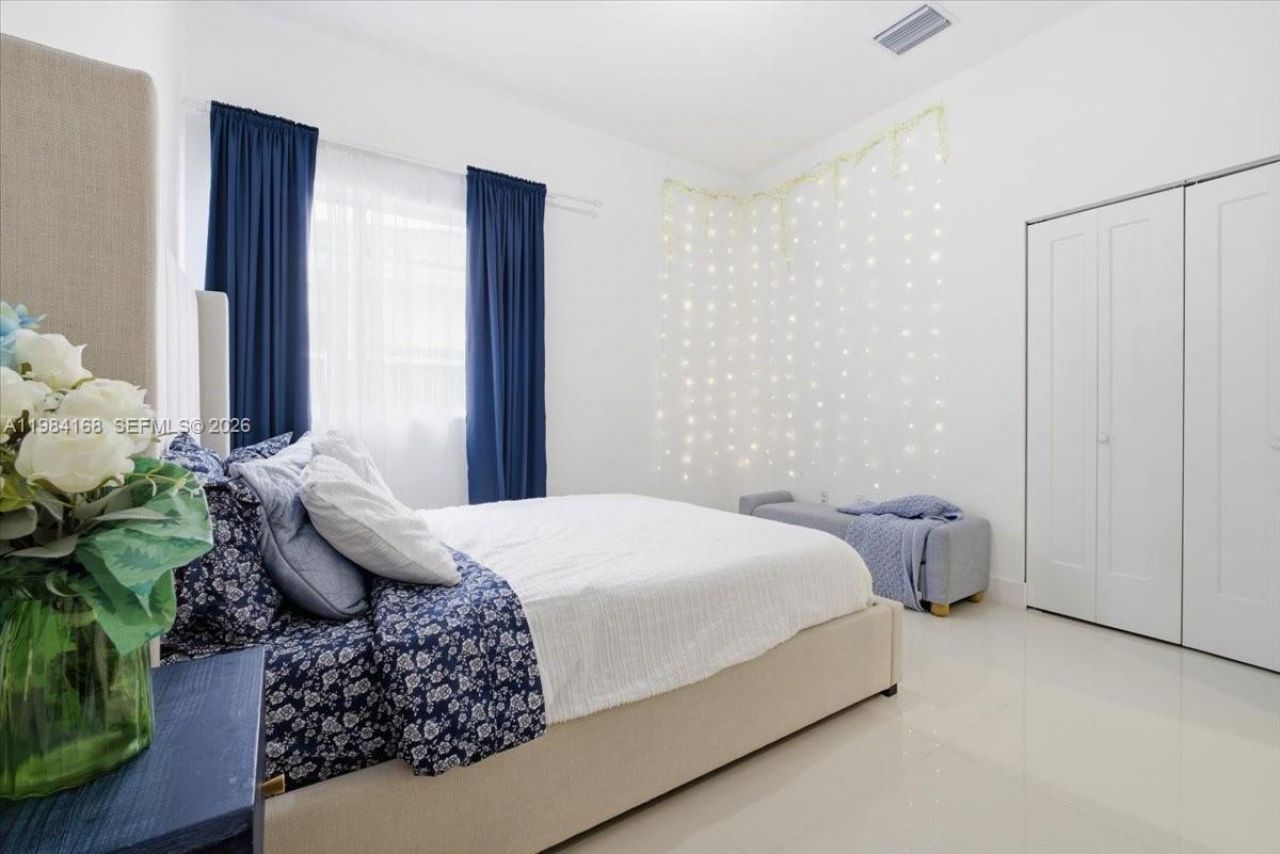 21205 Ingraham Ave Rd , Cutler Bay, FL 33189 Photo