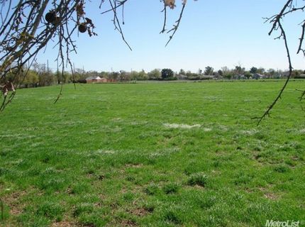 653 Claire Ave, Sacramento, CA 95838 Photo