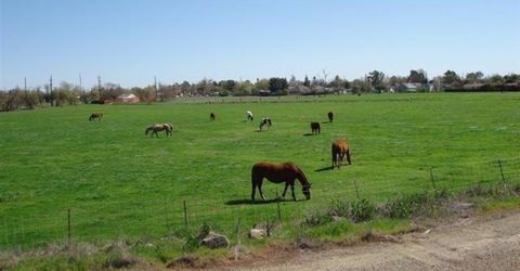 653 Claire Ave, Sacramento, CA 95838 Photo