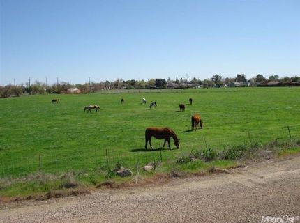 653 Claire Ave, Sacramento, CA 95838 Photo