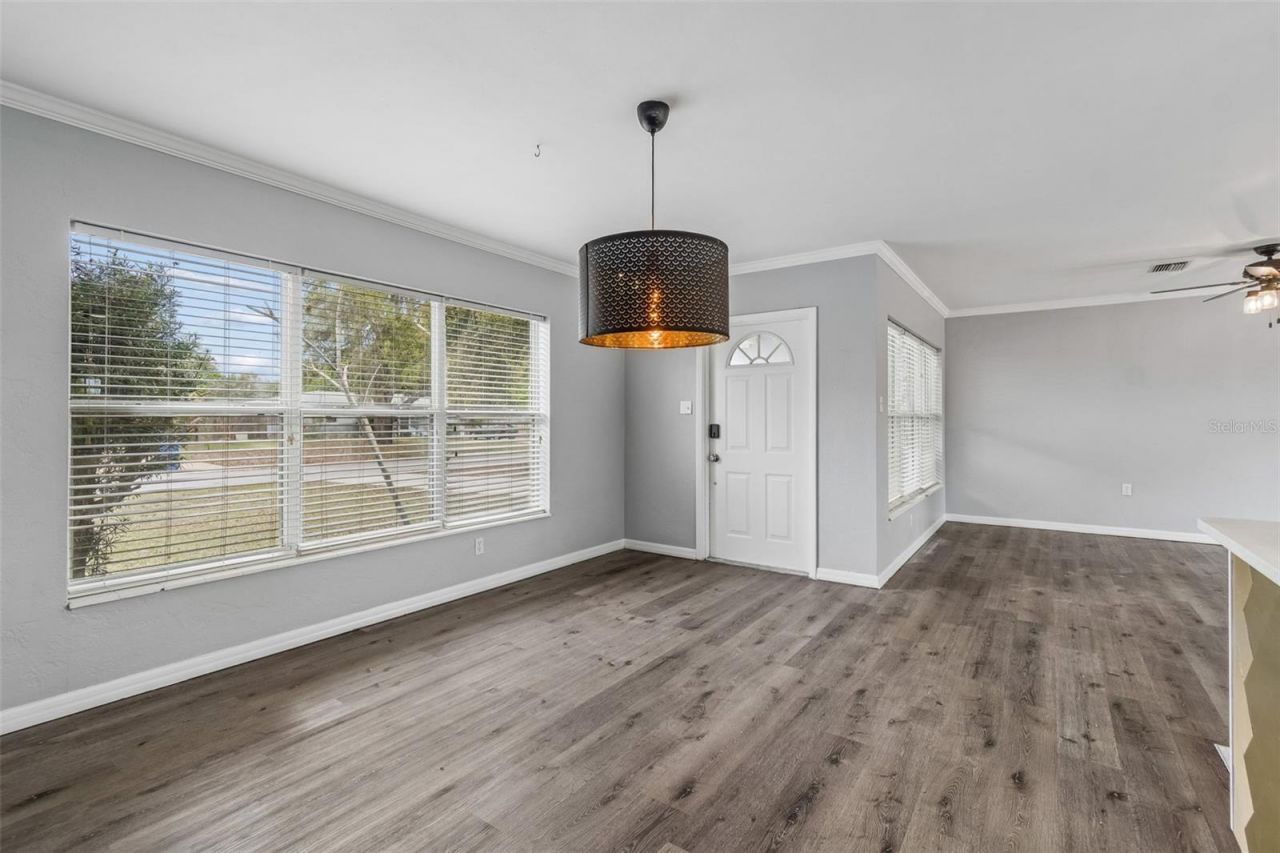 2153 75th Way N, Saint Petersburg, FL 33710 Photo