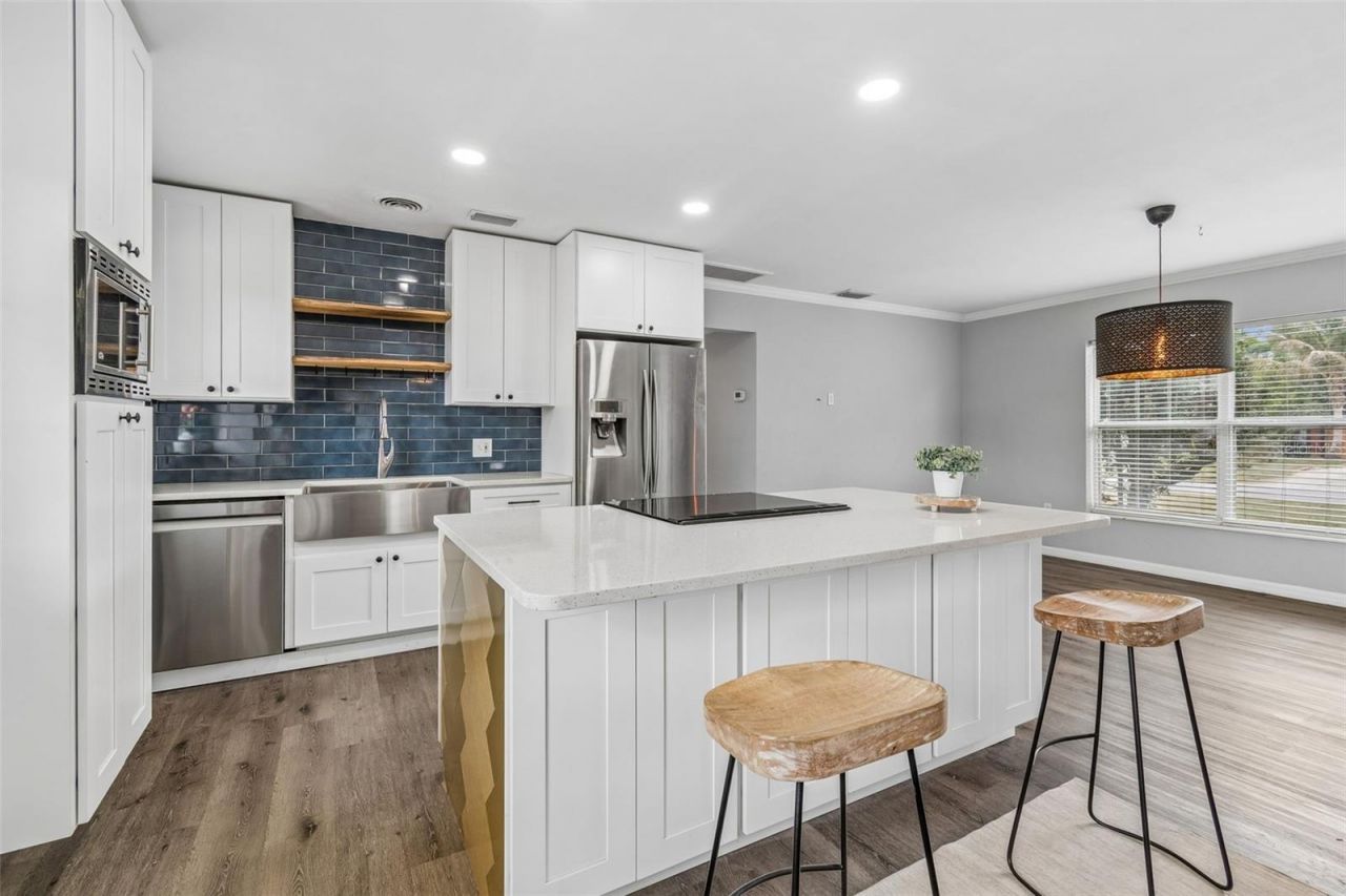 2153 75th Way N, Saint Petersburg, FL 33710 Photo