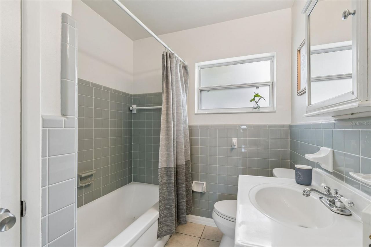 2153 75th Way N, Saint Petersburg, FL 33710 Photo