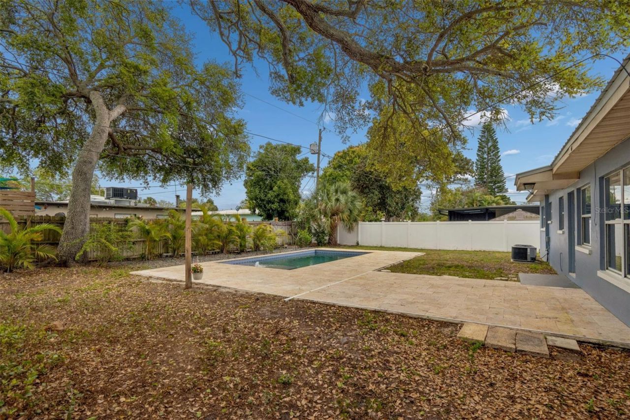 2153 75th Way N, Saint Petersburg, FL 33710 Photo