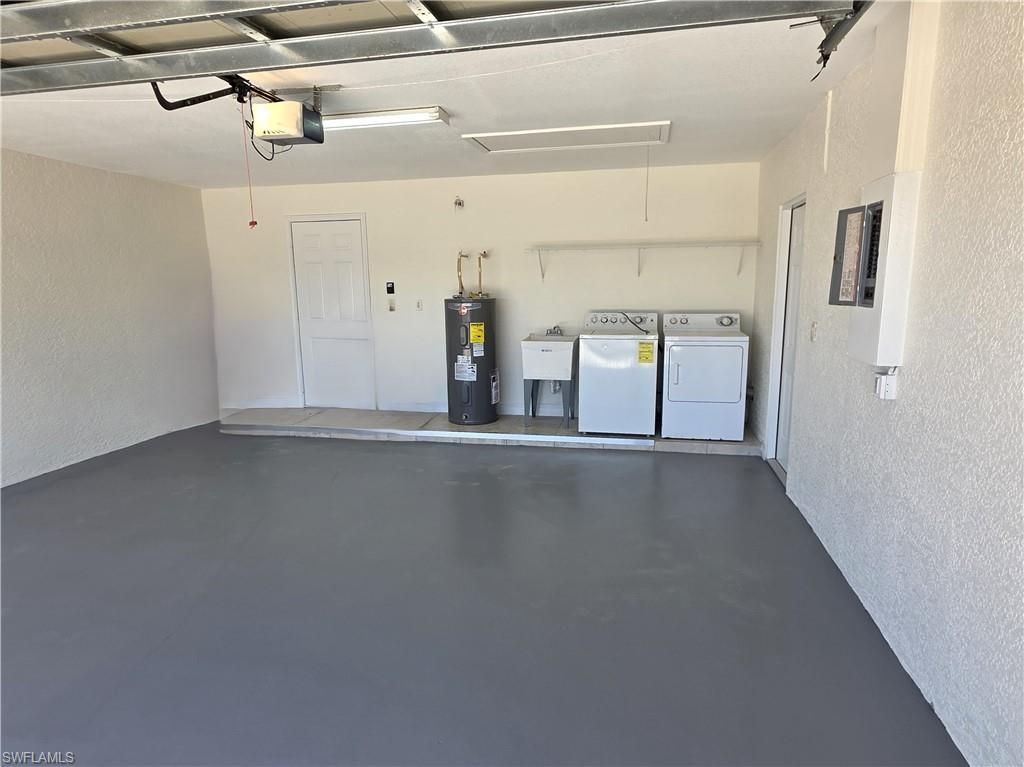 2304 Christopher Ave N, Lehigh Acres, FL 33971 Photo