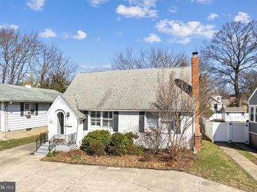 553 W KINGS HIGHWAY, AUDUBON, NJ 08106