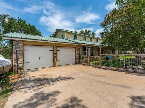 745 Driftwood LN, Cottonwood Shores, TX 78657
