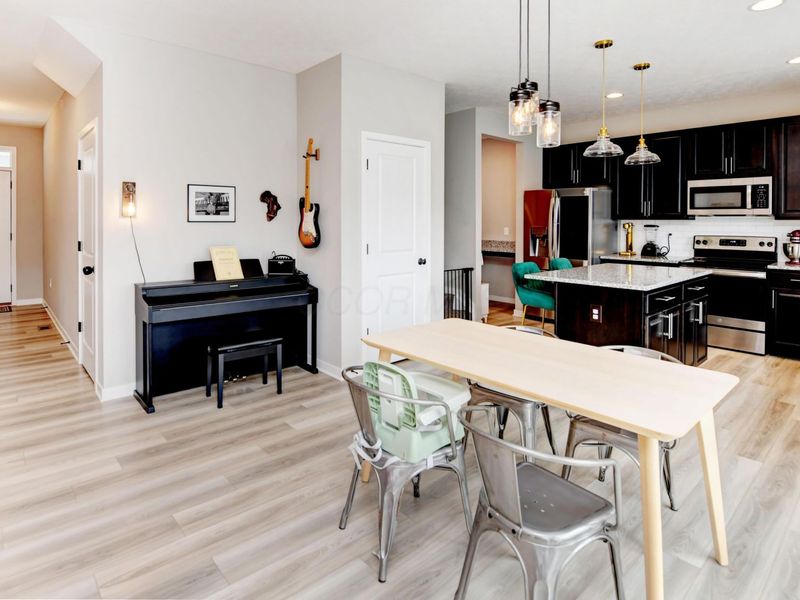 8041 Marilyn Road, Reynoldsburg, OH 43068 Photo 8