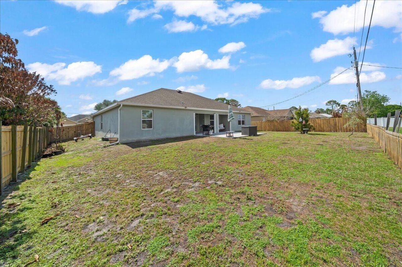 2141 SW Leafy Road, Port Saint Lucie, FL 34953 Photo