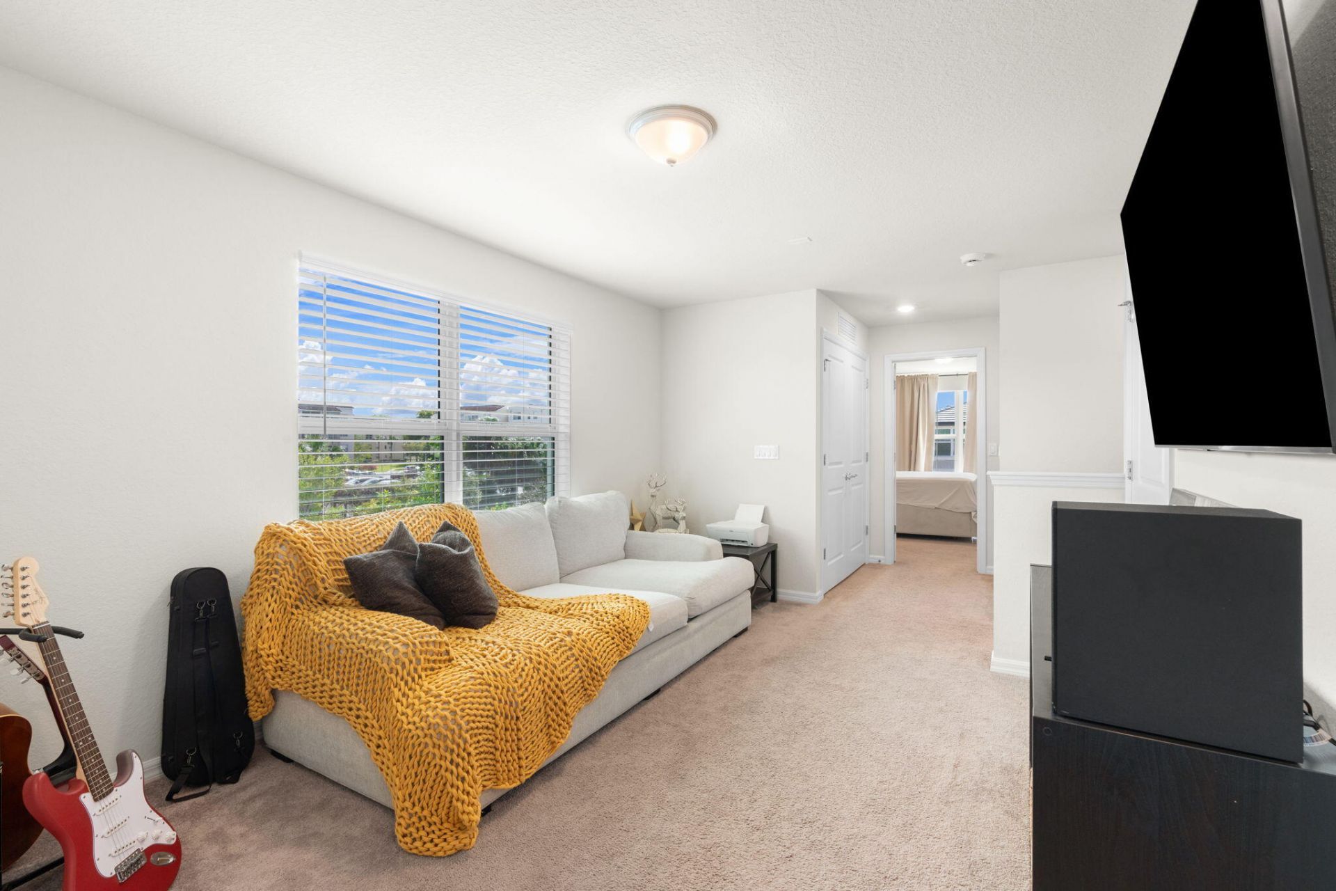 2906 Olivia Avenue, Lauderdale Lakes, FL 33311 Photo