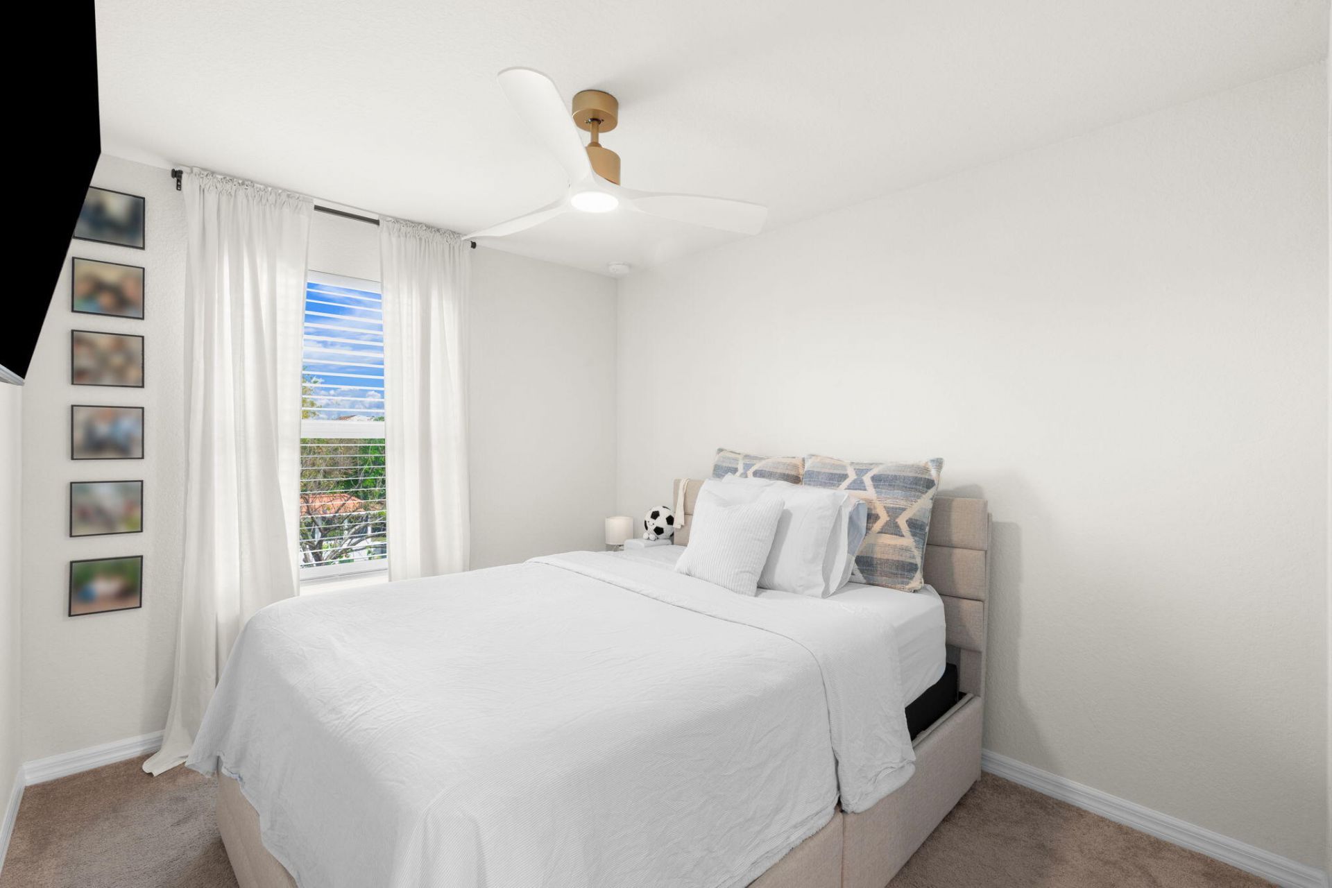 2906 Olivia Avenue, Lauderdale Lakes, FL 33311 Photo