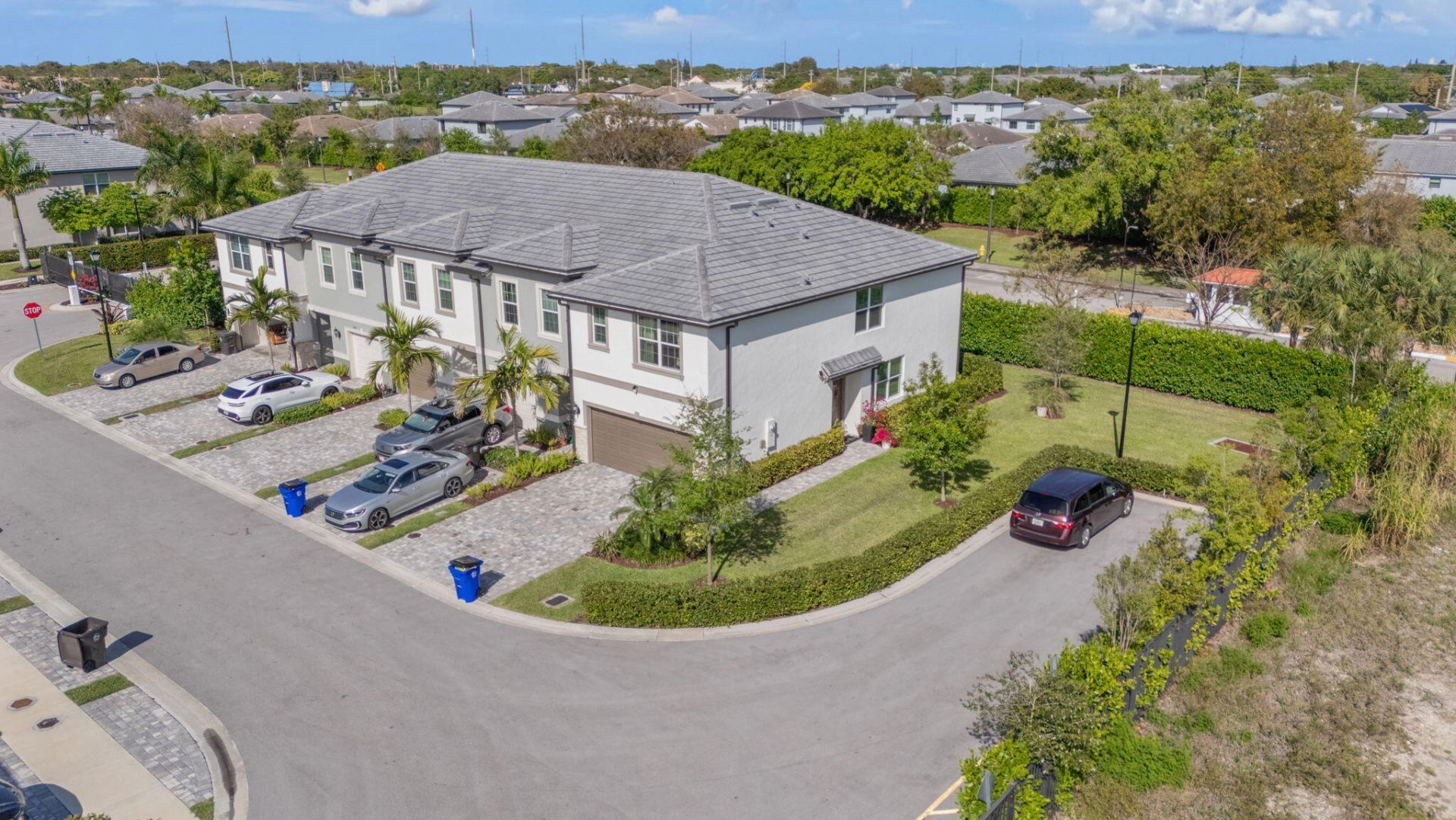 2906 Olivia Avenue, Lauderdale Lakes, FL 33311 Photo