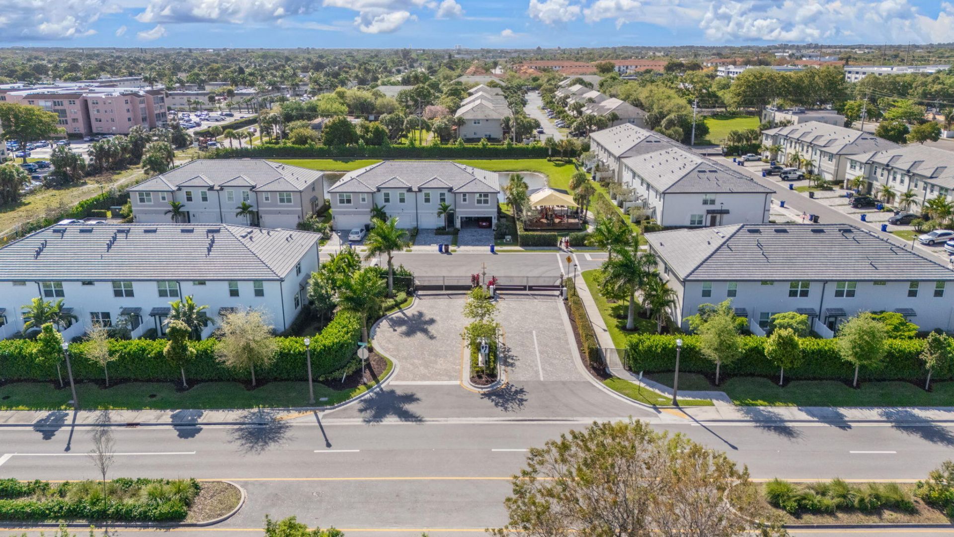 2906 Olivia Avenue, Lauderdale Lakes, FL 33311 Photo