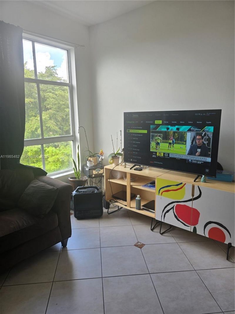 7420 W 20th Ave , Unit 451, Hialeah, FL 33016 Photo