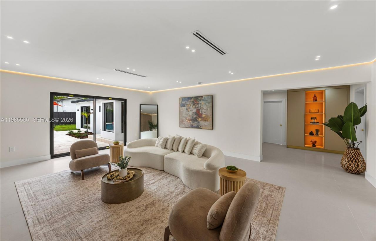 9261 SW 80th Ter , Miami, FL 33173 Photo