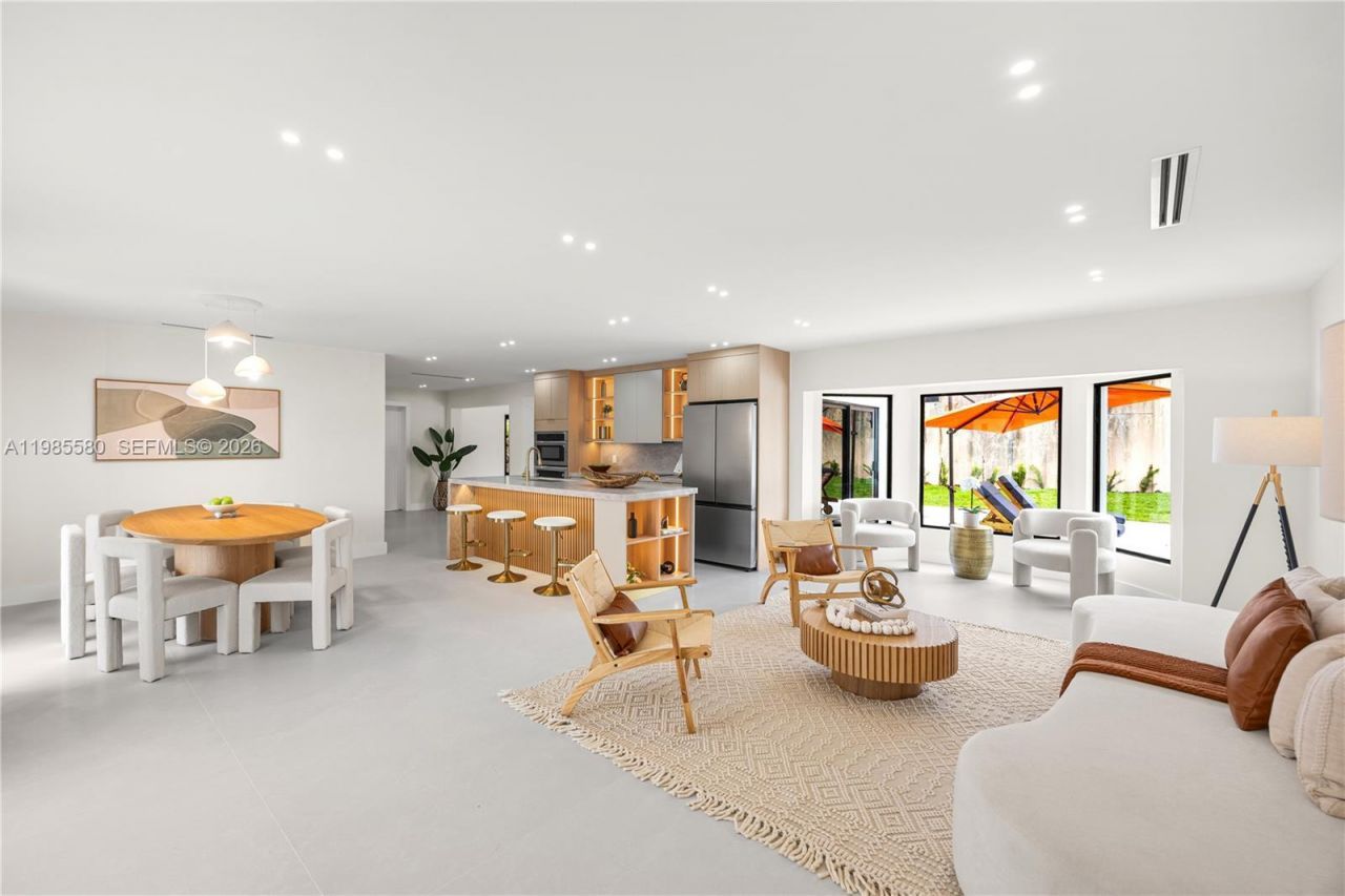 9261 SW 80th Ter , Miami, FL 33173 Photo