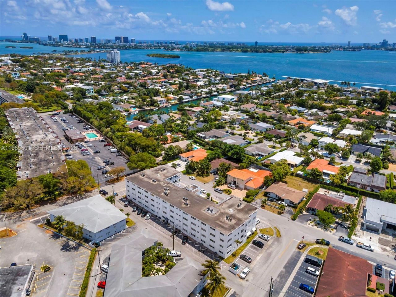 11685 Canal Dr , Unit 110, North Miami, FL 33181 Photo