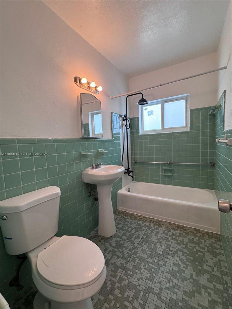 520 NE 82nd Ter , Unit 10, Miami, FL 33138 Photo