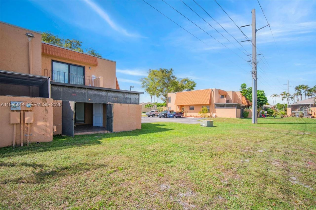 1451 NW 92nd Ave , Unit 191, Pembroke Pines, FL 33024 Photo