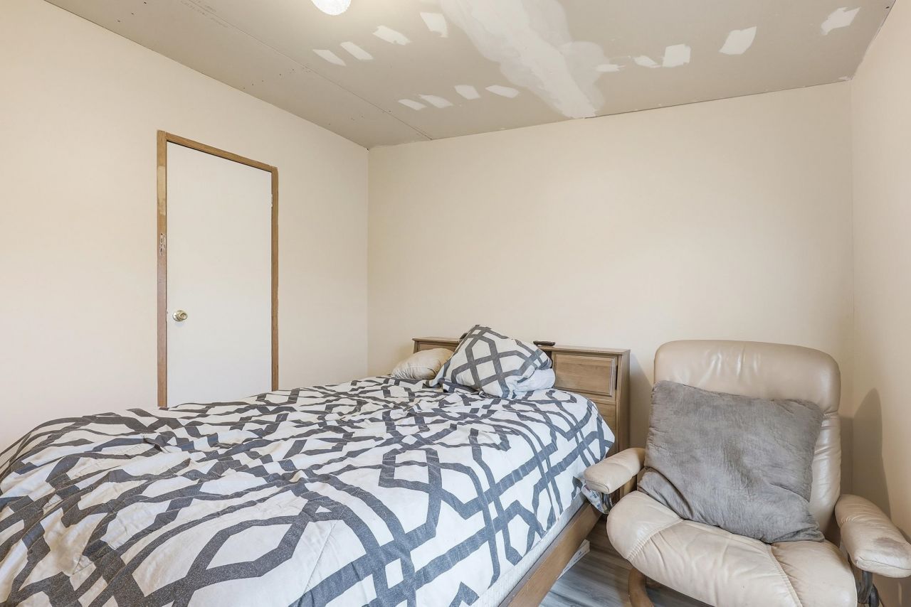 3778 Highway 66  Photo 18