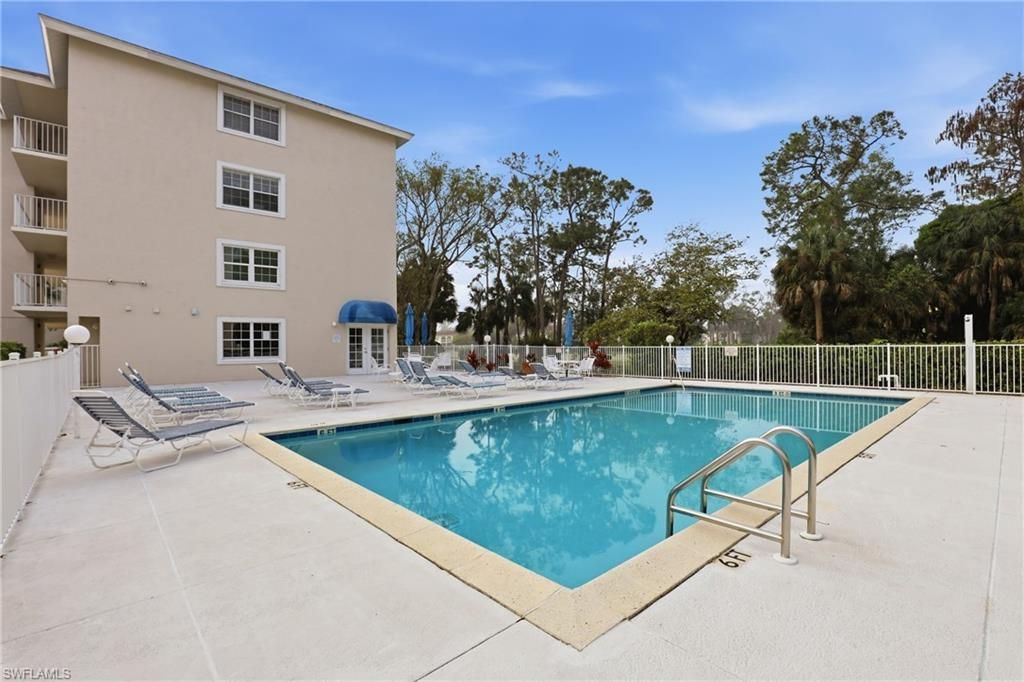 481 Quail Forest Blvd , Unit B210, Naples, FL 34105 Photo