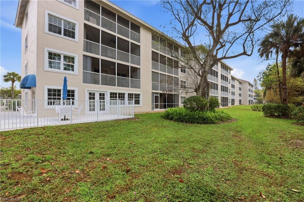 481 Quail Forest Blvd , Unit B210, Naples, FL 34105 Photo