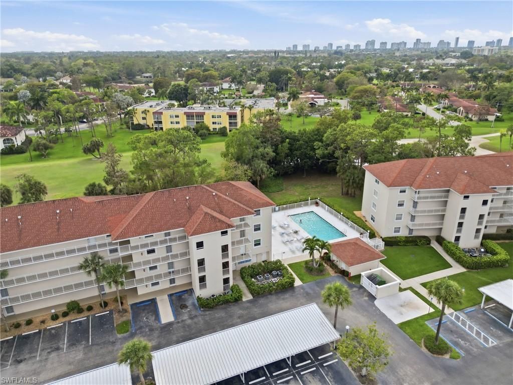 481 Quail Forest Blvd , Unit B210, Naples, FL 34105 Photo